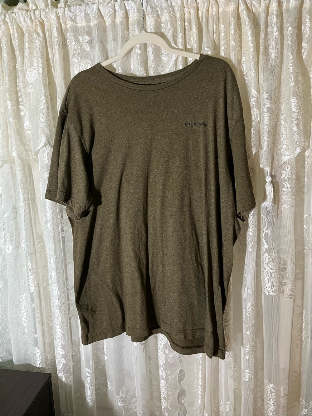 Columbia Men's Olive Green Short Sleeve Tee